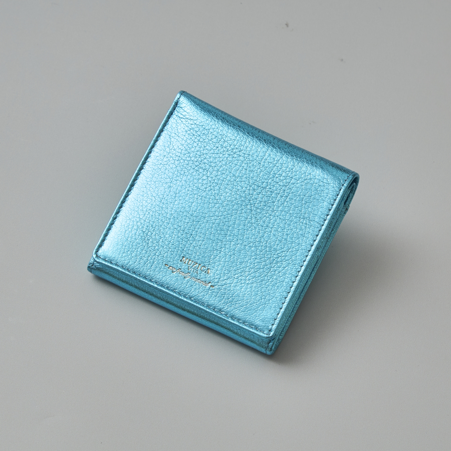 MUZICA VITA/インド山羊革2つ折り　ラメ財布